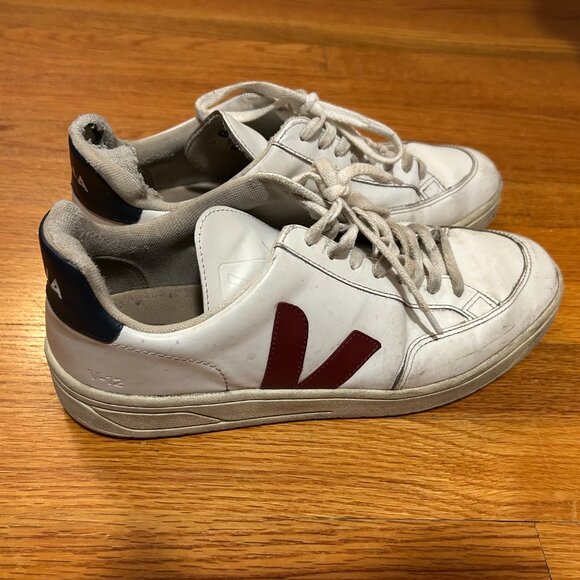 Veja T2 White Leather Sneakers size 11 us - Picture 2 of 7